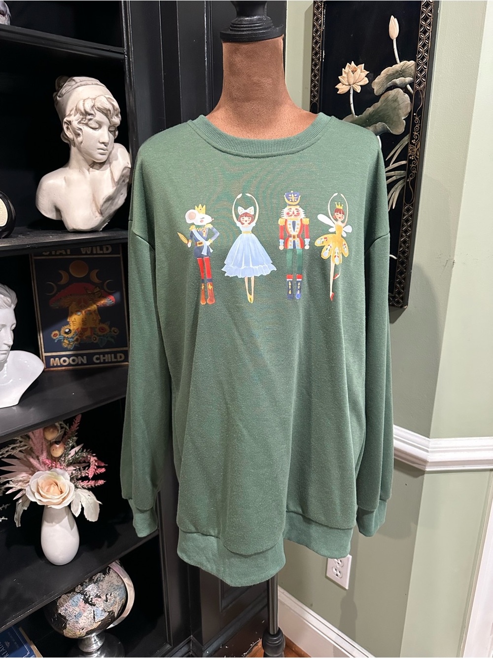 Nutcracker Green Sweatshirt – Cotton/Poly Mix – Size Medium (Slightly Oversized)